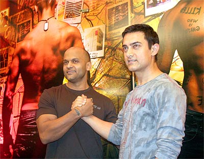 Aamir Khan and Satyajit Chourasia