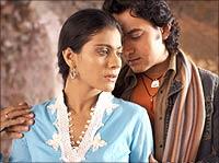 Kajol and Aamir Khan in Fanaa