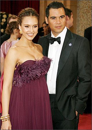 who is jessica alba married to. Jessica Alba married 