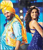 Saif Ali Khan and Deepika Padukone in Love Aaj Kal