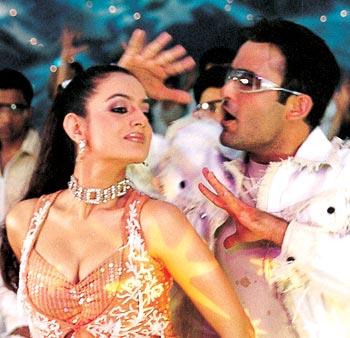 Ameesha Patel and Akshaye Khanna in a scene from Humraaz