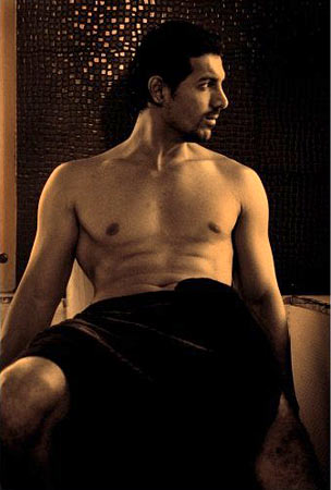 John+abraham+body+building+pictures