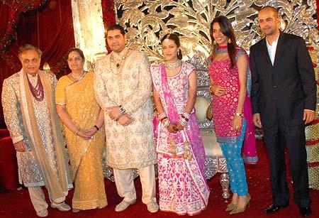 Bharat Shah's son weds