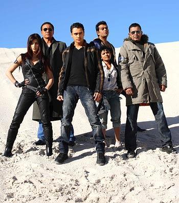 Shruti Hassan, Daany Denzongpa, Imran Khan, Chitrashi Rawat, Ravi Kissen, Mithun Chakraboty in Luck