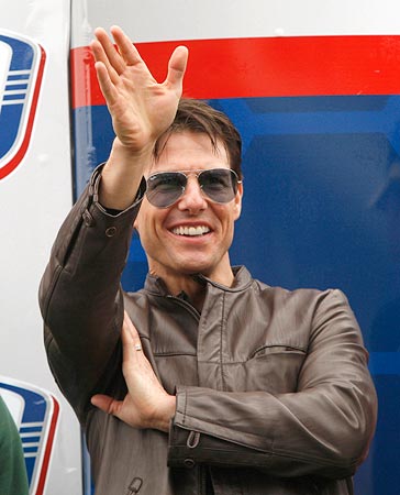 list of tom cruise movies. While Tom Cruise stays at 20th