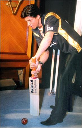 SRK the cricketer!