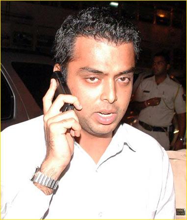 Milind Deora