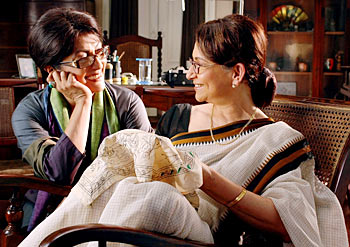 Aparna Sen and Sharmila Tagore in Antaheen