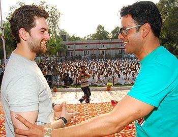 Neil Nitin Mukesh and Manoj Bajpai