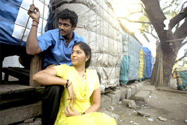 A scene from Angadi Theru