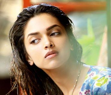 Deepika Padukone in Lafangey Parindey