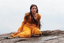 Aishwarya Rai Bachchan in Vikram Raavanan