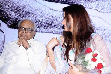 K Balachander and Aishwarya Rai Bachchan