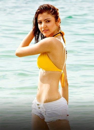 Anushka Sharma in Badmaash Company