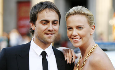 Stuart Townsend and Charlize Theron