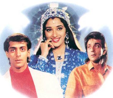 A scene from Saajan