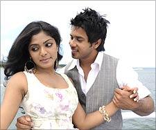 A still from Yuvan Yuvathi 