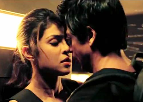 Priyanka Chopra and Shah Rukh Khan in Don 2