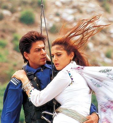 Shah Rukh Khan and Preity Zinta in Veer-Zaara