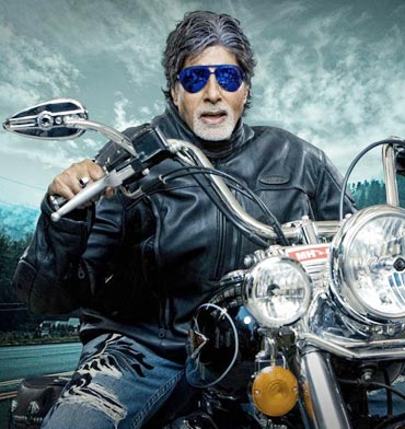 Amitabh Bachchan in Bbuddah Hoga Tera Baap