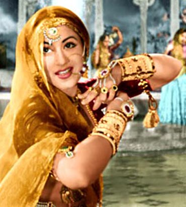 No photos did justice to Madhubala's beauty' - Rediff.com Movies