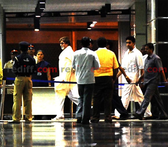 The Bachchans leave the hospital