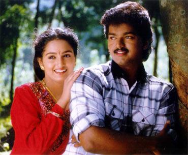 A still from Poove Unakkaga