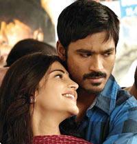 Shruti Haasan and Dhanush in 3