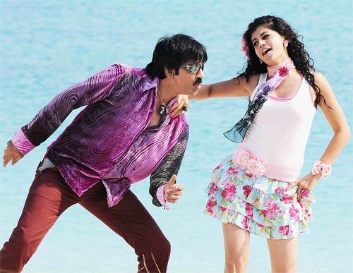 Ravi Teja and Taapsee in Daruvu