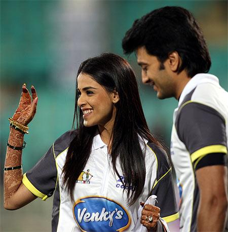 Genelia and Riteish Deshmukh