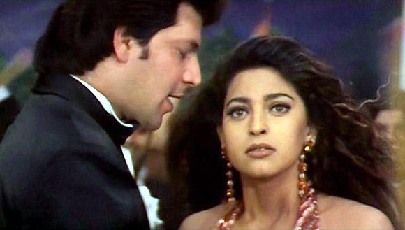 Aditya Panscholi and Juhi Chawla in Yess Boss