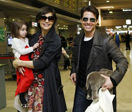 Suri Cruise, Katie Holmes and Tom Cruise