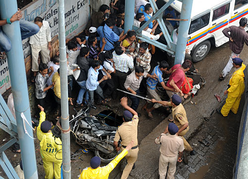 Police lathi charge