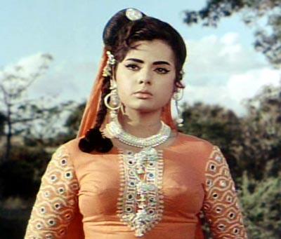 Mumtaz in Ram Aur Shyam