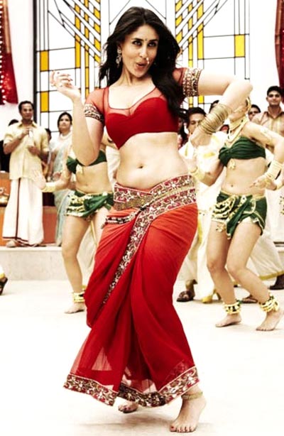 PIX: The Top 25 Sari Moments in Bollywood - Rediff.com Movies