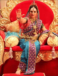 Jayapradha in Krantiveera Sangolli Rayanna 