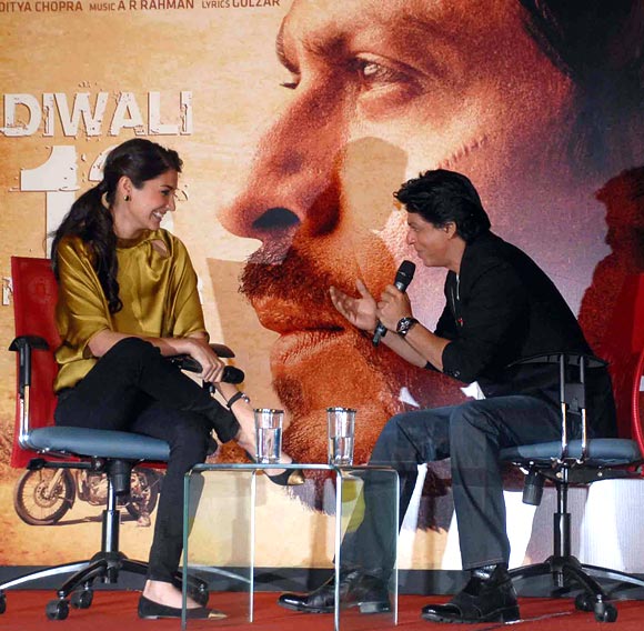 Anushka Sharma and Shah Rukh Khan