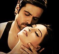 Emraan Hashmi and Bipasha Basu in Raaz 3