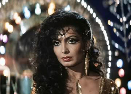 Parveen Babi in Namak Halal