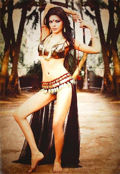 Sherlyn Chopra in Kama Sutra 3D