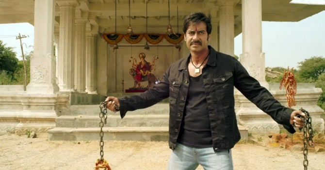 Ajay Devgn in Himmatwala