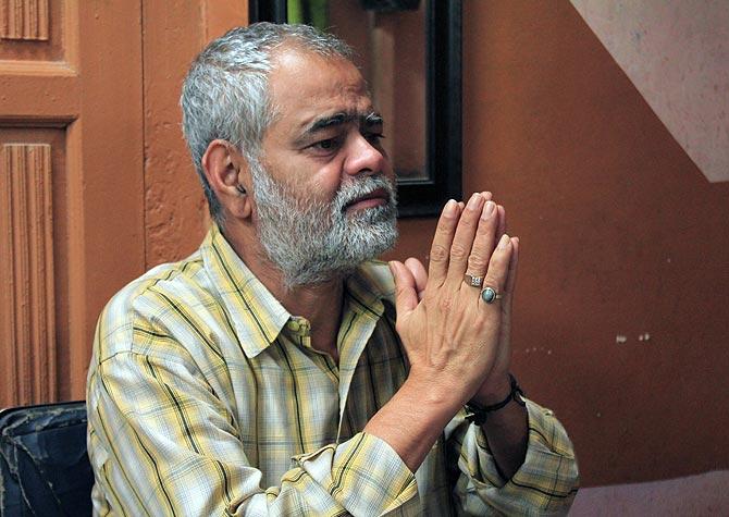 Sanjay Mishra in Ankhon Dekhi