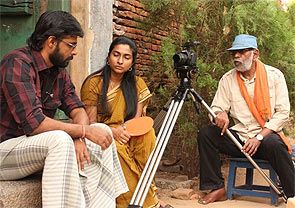 on the sets of Thalaimuraigal