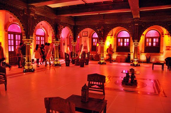 The sets of Saraswathichandra