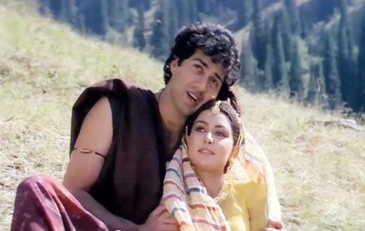 Sunny Deol and Poonam Dhillon in Sohni Mahiwal