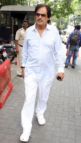 Sanjay Khan