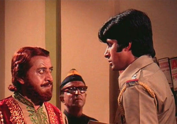 Pran and Amitabh Bachchan in Zanjeer