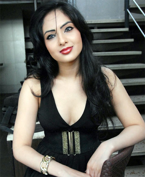 Nikesha Patel 