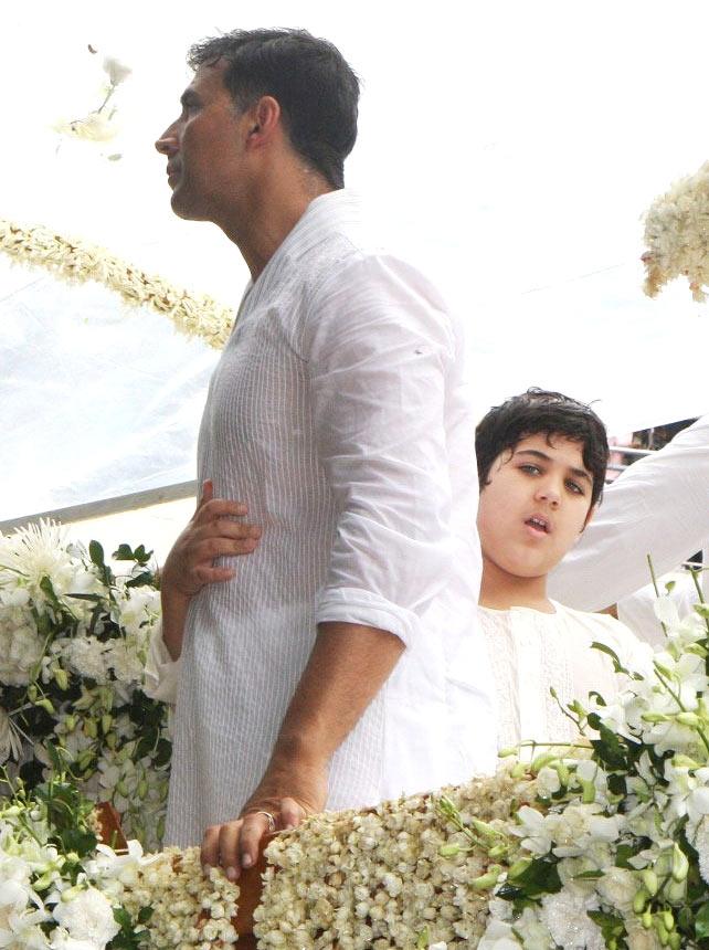 Akshay Kumar with his son Aarav.