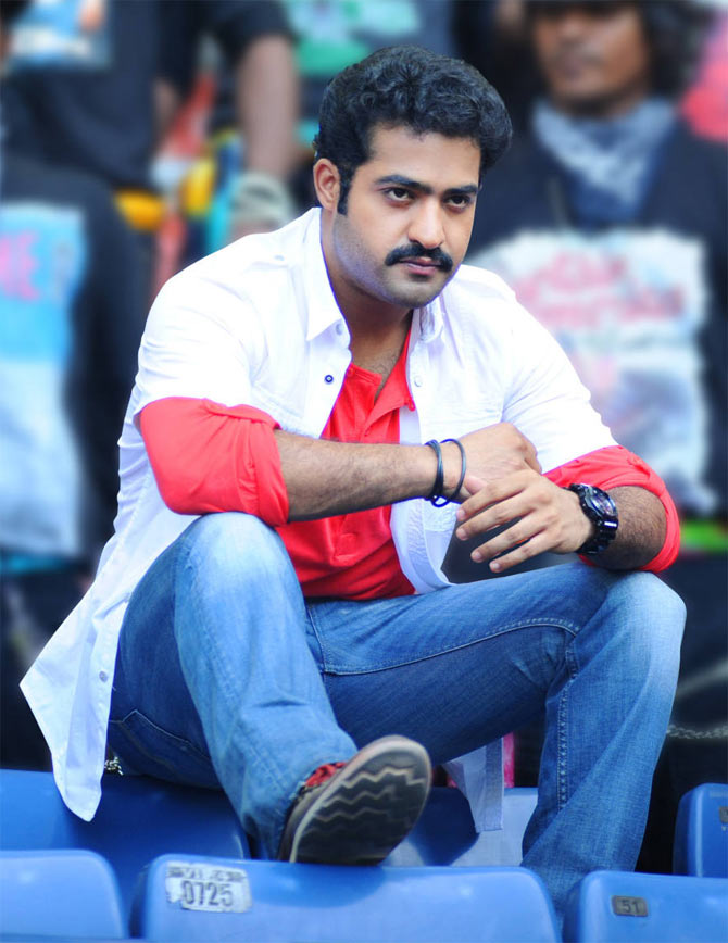 NTR Jr in  Ramayya Vasthavvayya